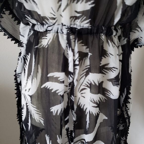 🏖 Beach cover up black/white old navy size small 🏝 - Picture 4 of 8
